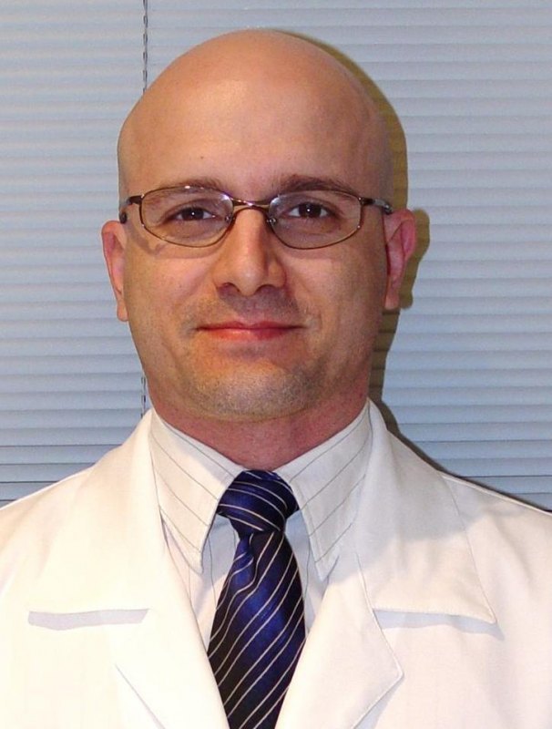 DR. LEANDRO TOTTI CAVAZZOLA